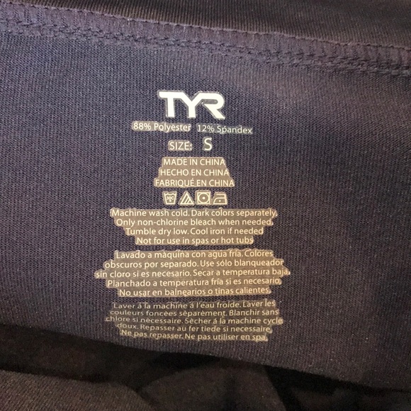 🚫SOLD🚫NWOT TYR Quarter Zip - Picture 5 of 5